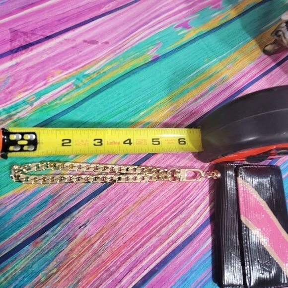 Authentic Louis Vuitton Epi Key Chain Holder Wristlet LAST CHANCE - Picture 13 of 14